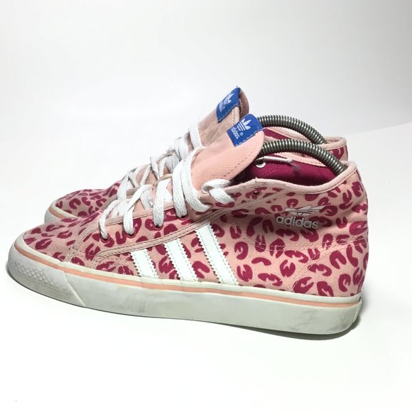Adidas Girl's High Top Sneakers Pink Cheetah Pattern Size 5 GUC - Picture 1 of 9